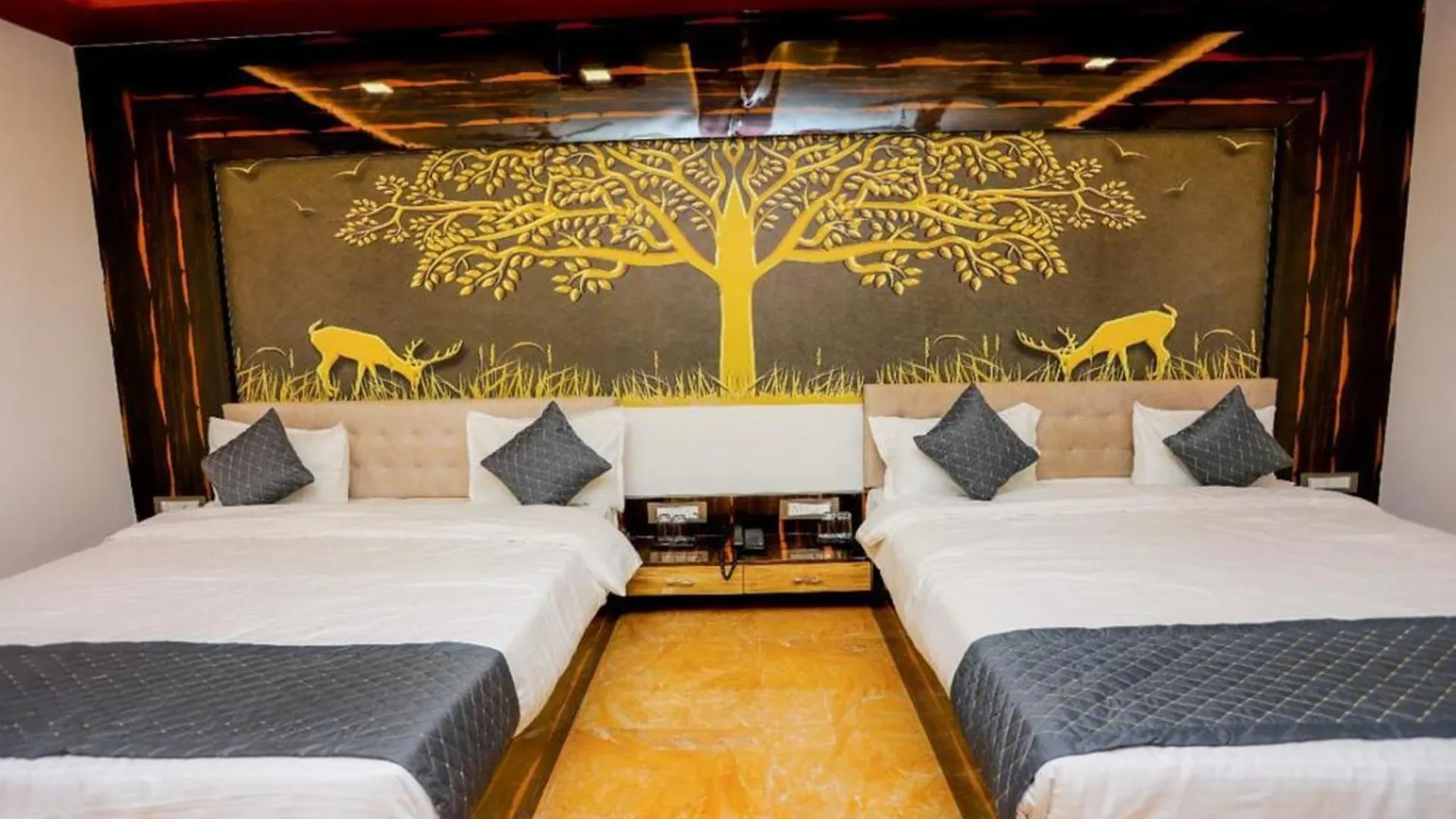 Hotel Eagle Inn Udaipur