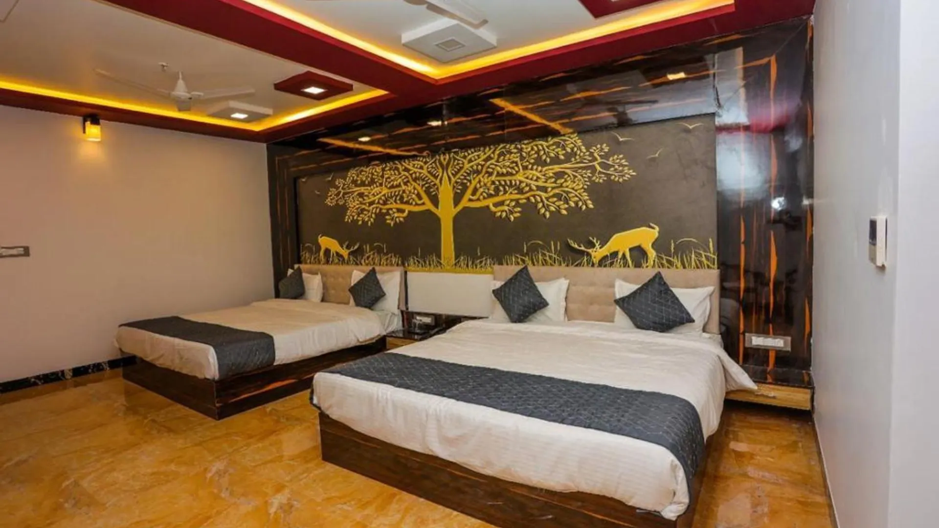 Hotel Eagle Inn Udaipur