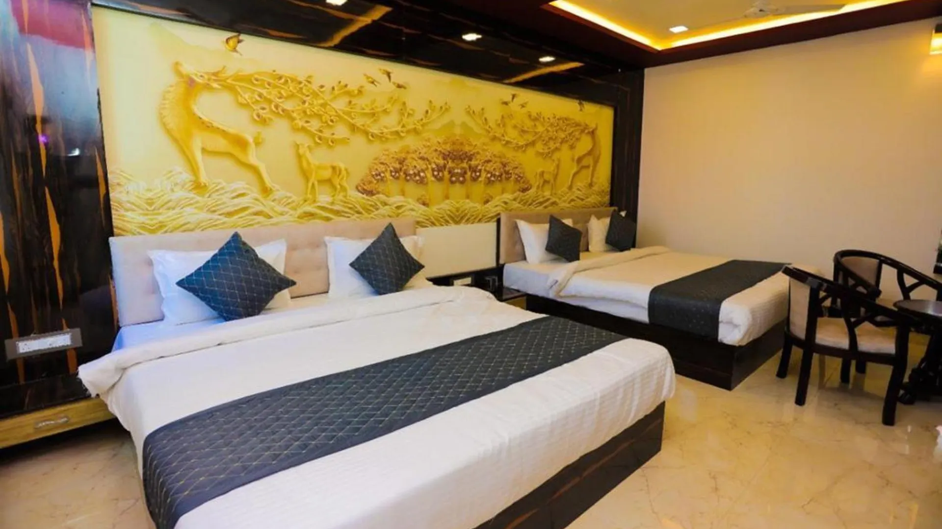 Hotel Eagle Inn Udaipur